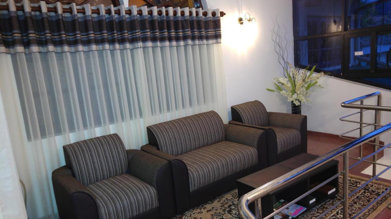 Sampath Hotel Nuwara Eliya Exterior photo